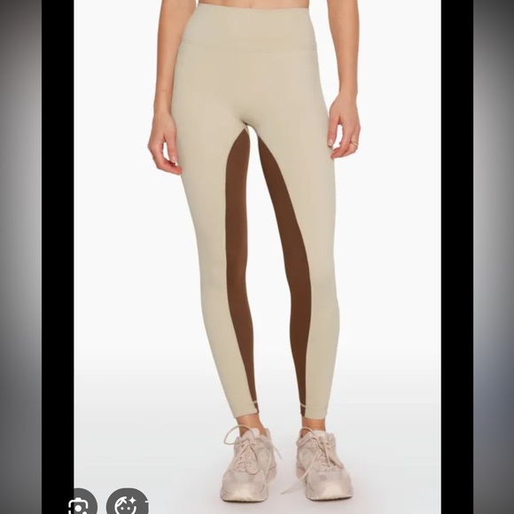 SET Active Pants - NWT SET ACTIVE two toned sculpt leggings birch small